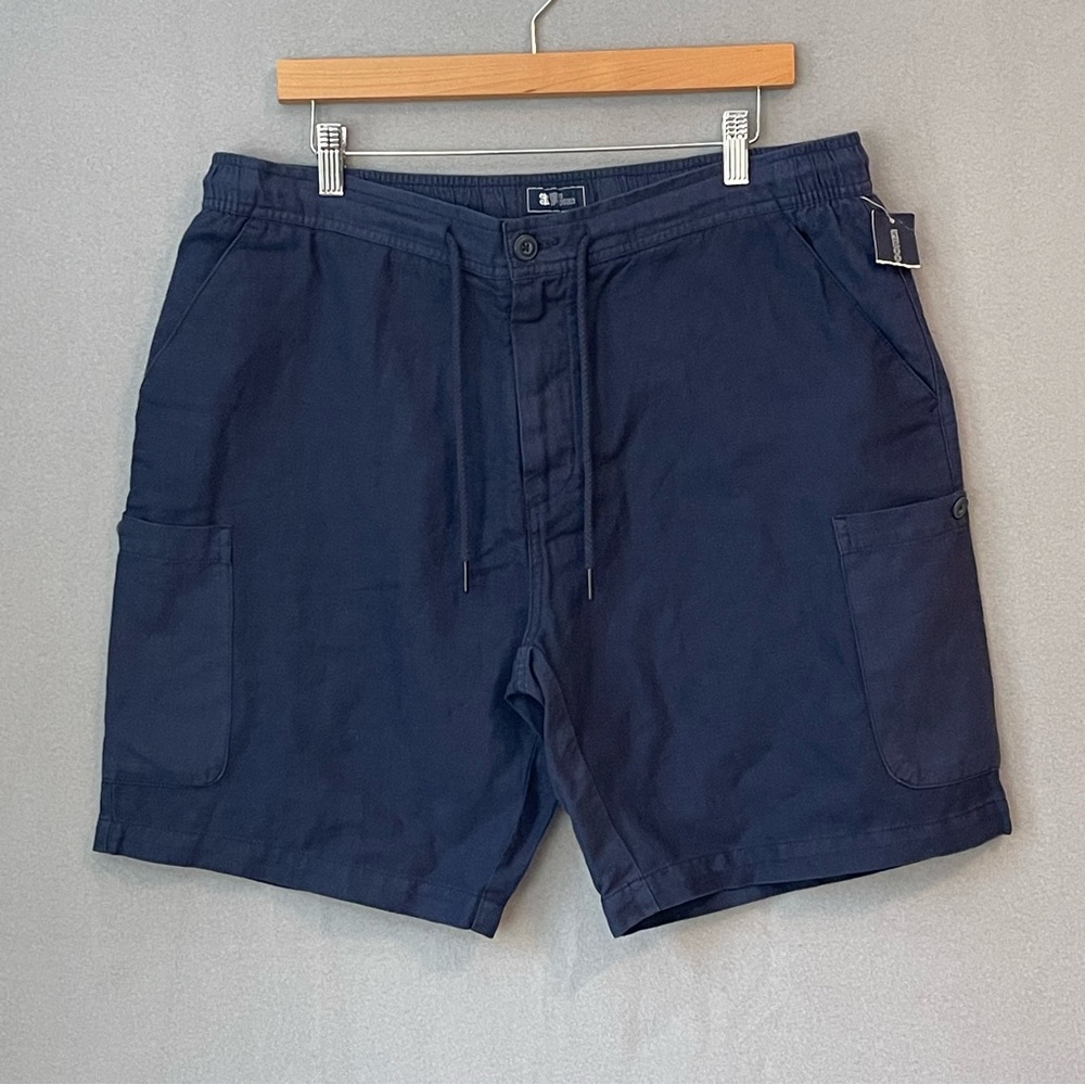 Reyn Spooner XL Navy Linen Blend Cargo Shorts NWT Elastic Waist